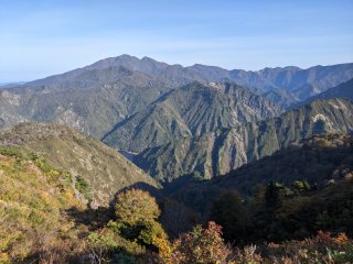 笠堀ダムがみえてきました